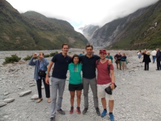 Randomly bumping into our Belgian friends from Aus in NZ